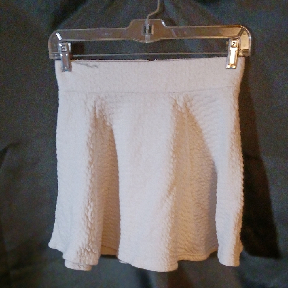 H&M white mini skater skirt sz sm
